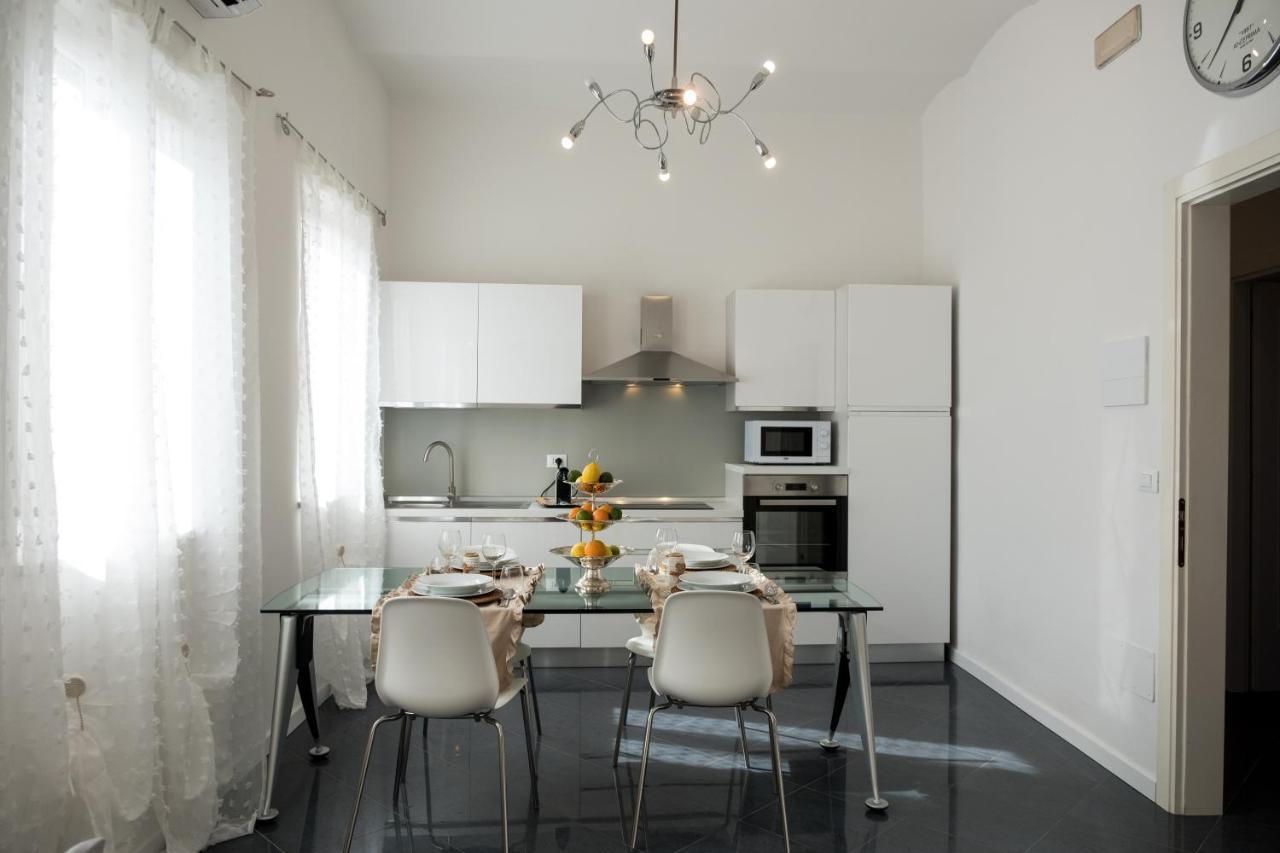 Artemisia Apartment Viareggio